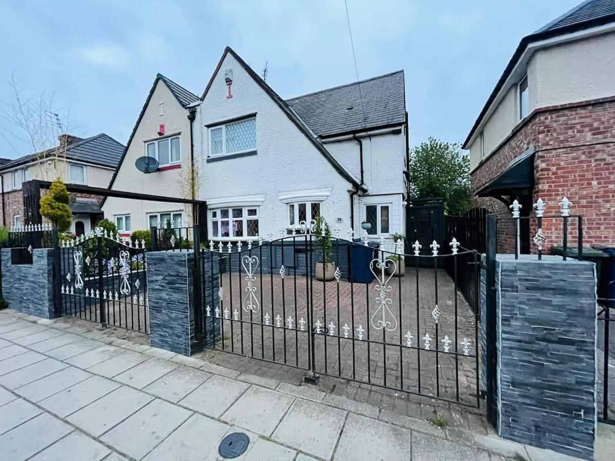Tropical Style House Near Newcastle City Centre Newcastle upon Tyne Exterior foto