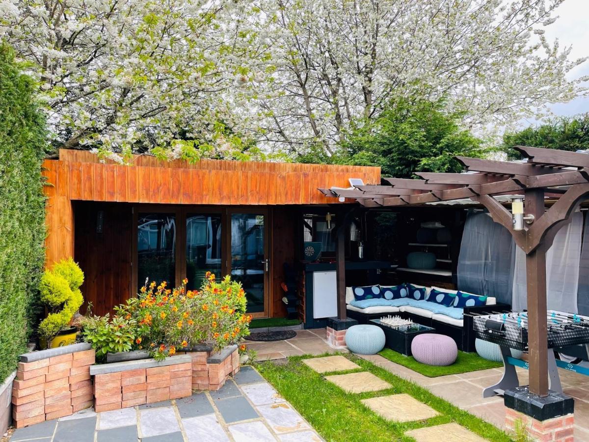 Tropical Style House Near Newcastle City Centre Newcastle upon Tyne Exterior foto
